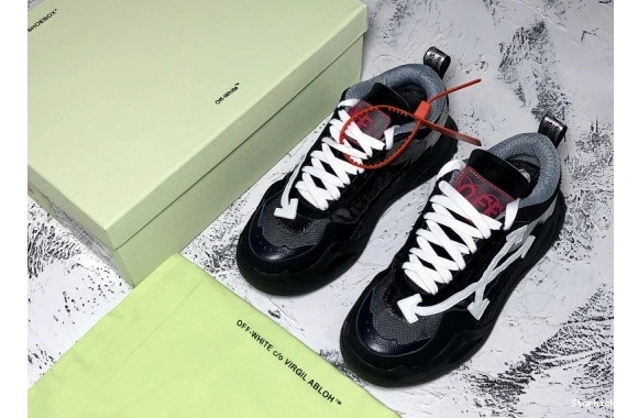 OFF-WHITE Odsy-1000 0215